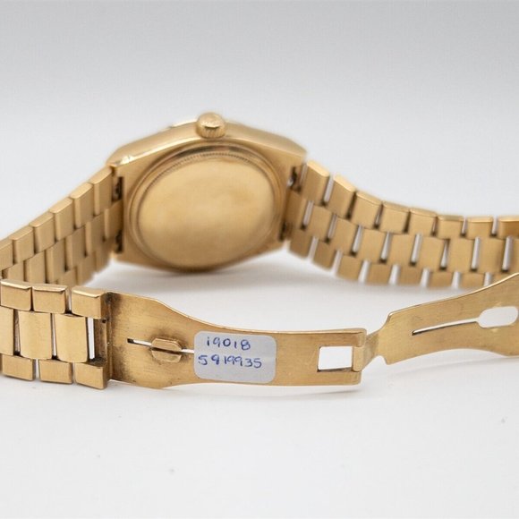 WOW!! Rolex 2CT Men's 18k Gold Watch! - Picture 4 of 9